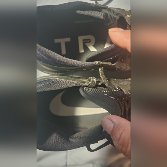 Nike - Picture 5 of 8